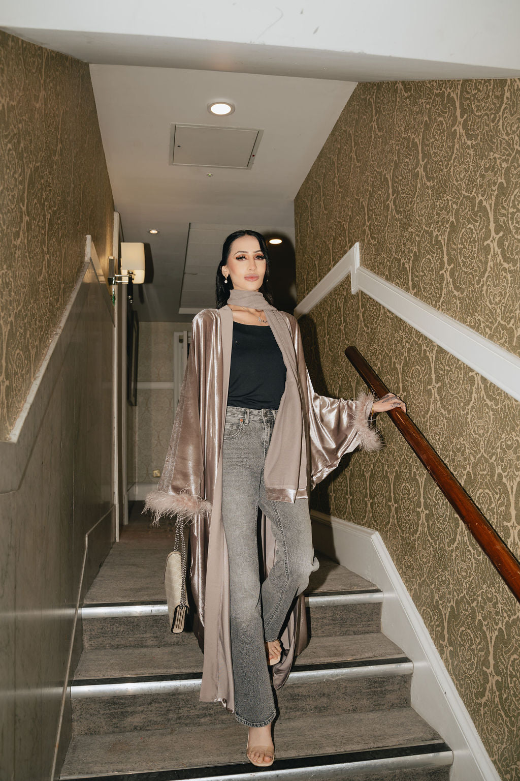 Serena open abaya