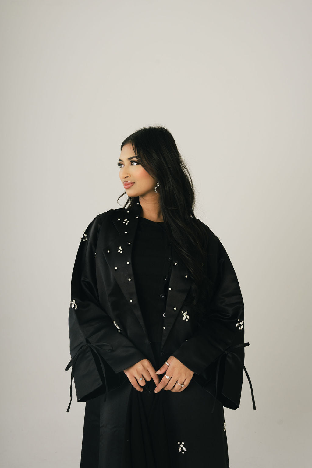 Blazer abaya in 'Black'