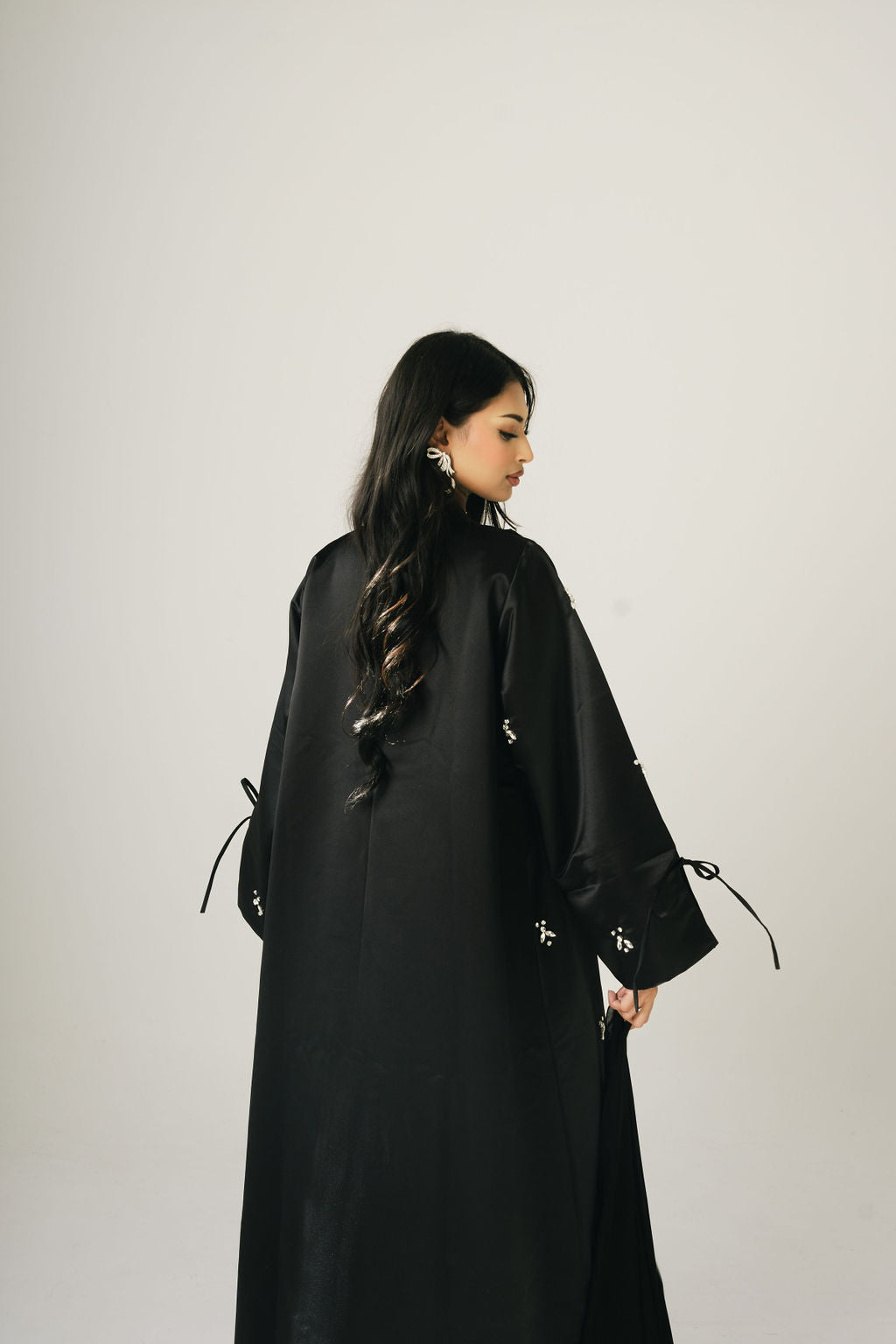 Blazer abaya in 'Black'