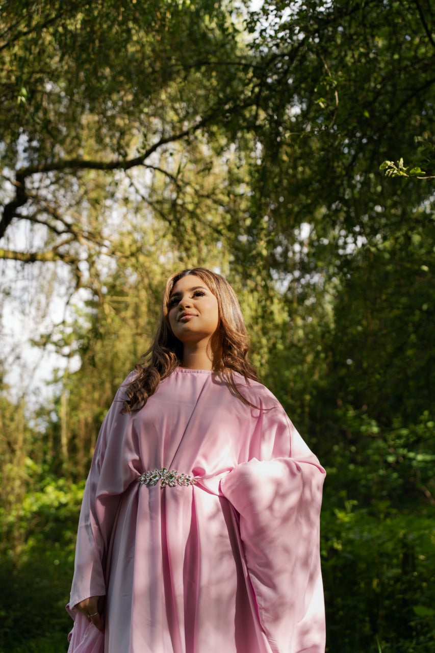 Rouh Kaftan in 'Bubblegum'