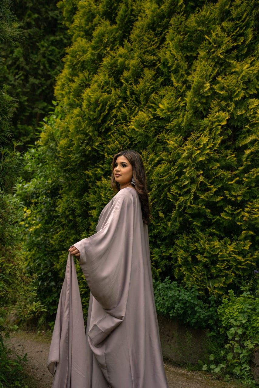 Rouh Kaftan in 'Stone'